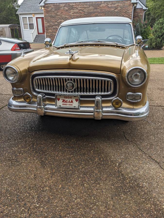 Nash-Ambassador-1954-custom-1