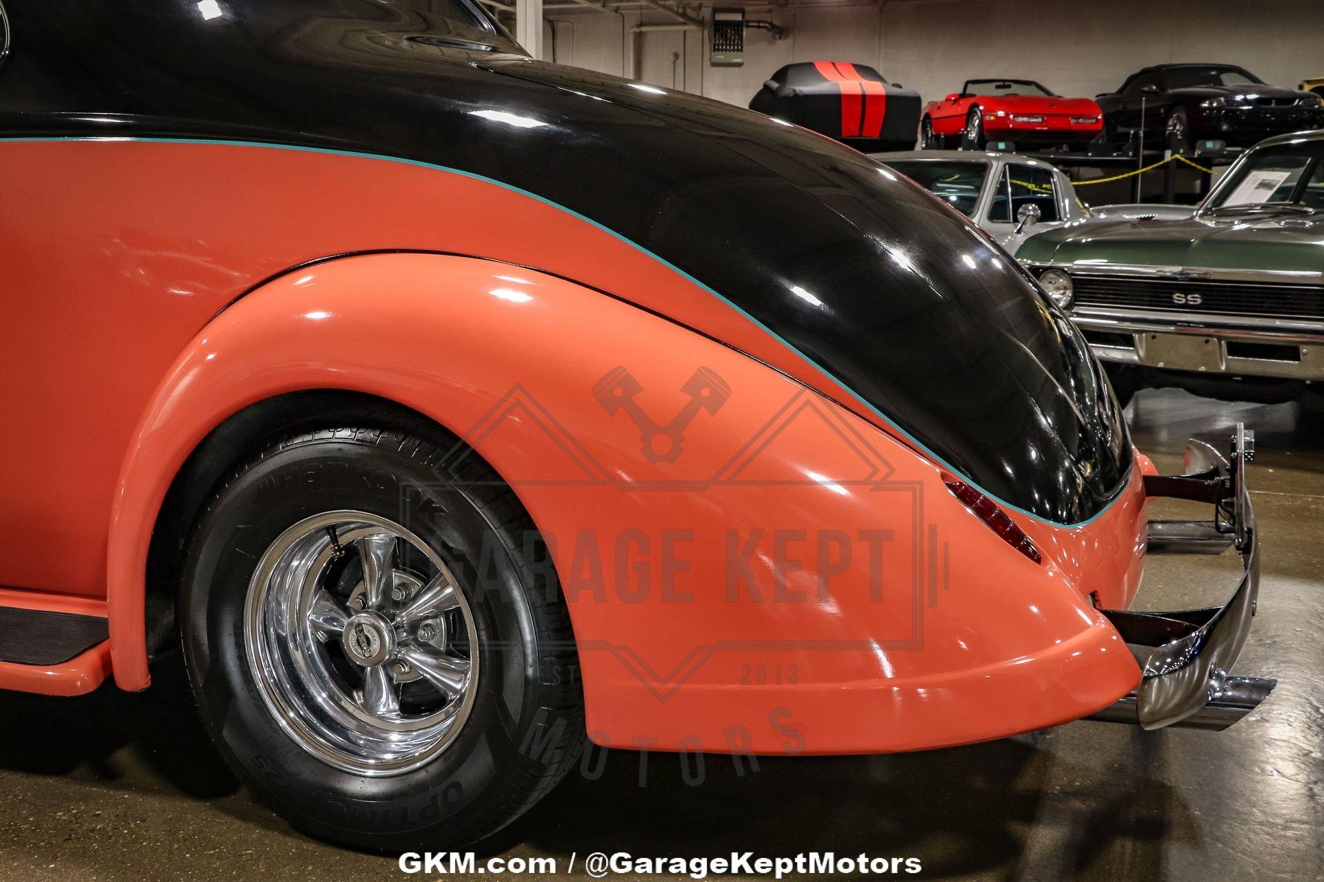 Nash-Lafayette-1938-Black-And-Salmon-Black-16