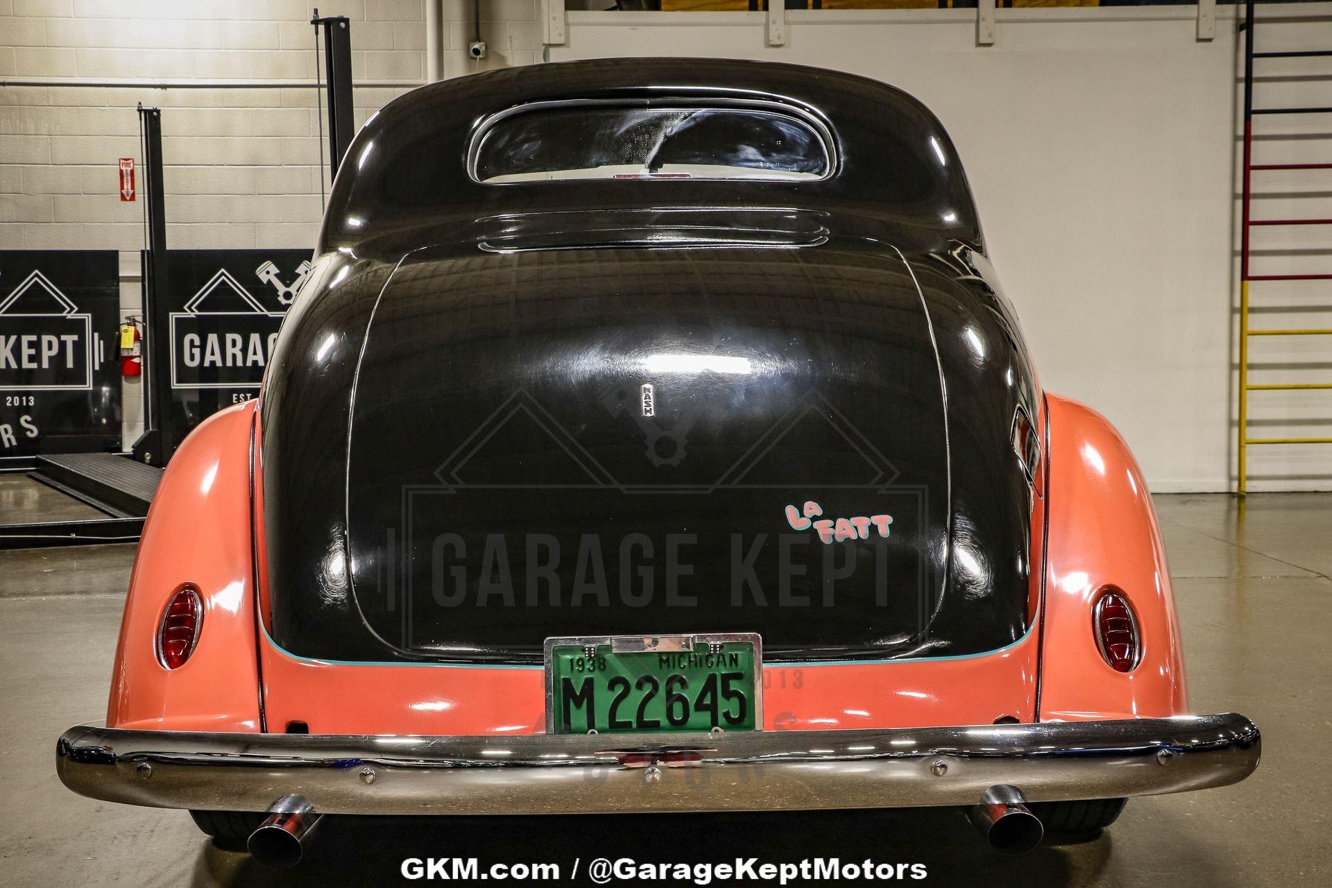 Nash-Lafayette-1938-Black-And-Salmon-Black-21