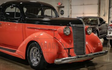 Nash-Lafayette-1938-Black-And-Salmon-Black-35