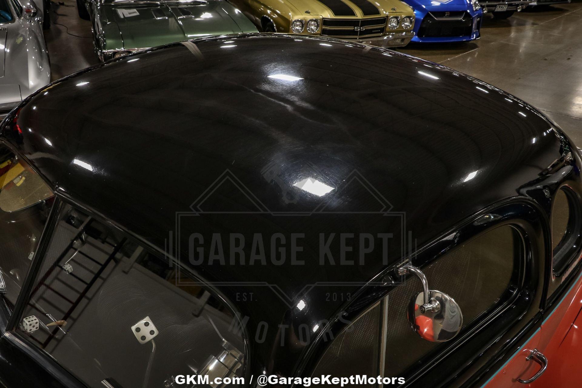 Nash-Lafayette-1938-Black-And-Salmon-Black-47