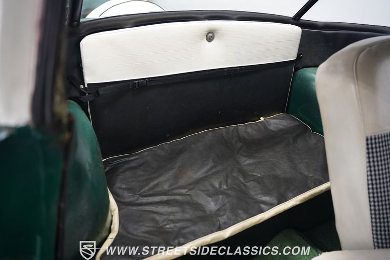 Nash-Metropolitan-1954-Green-White-Houndstooth-14