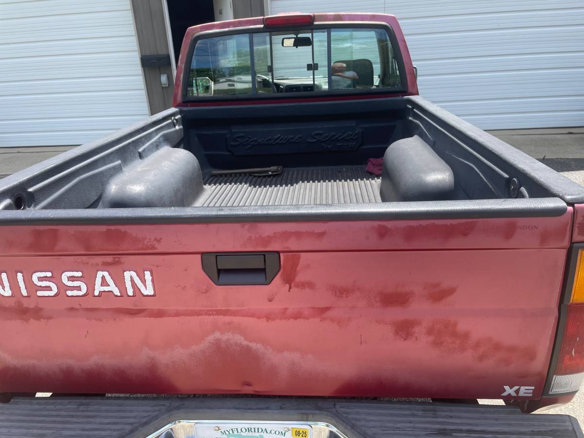 Nissan-1994-5