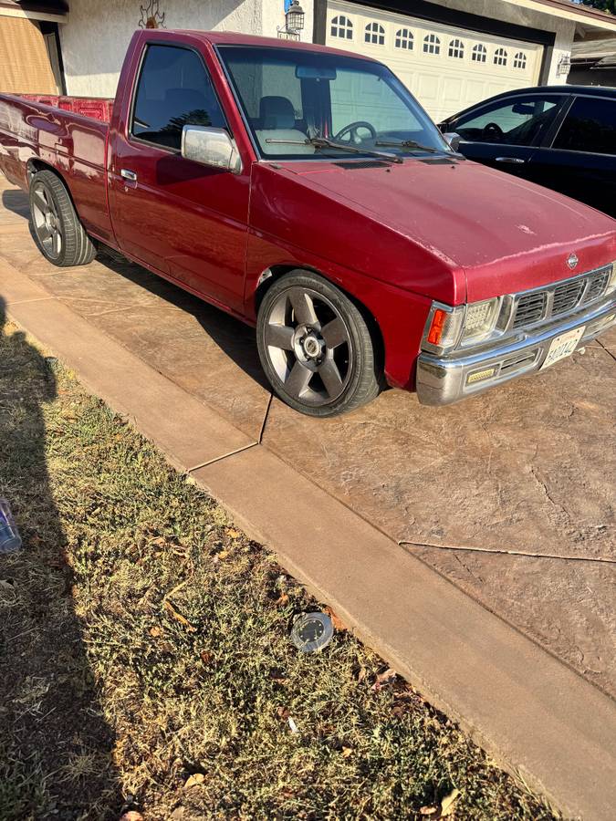Nissan-1994-custom-2