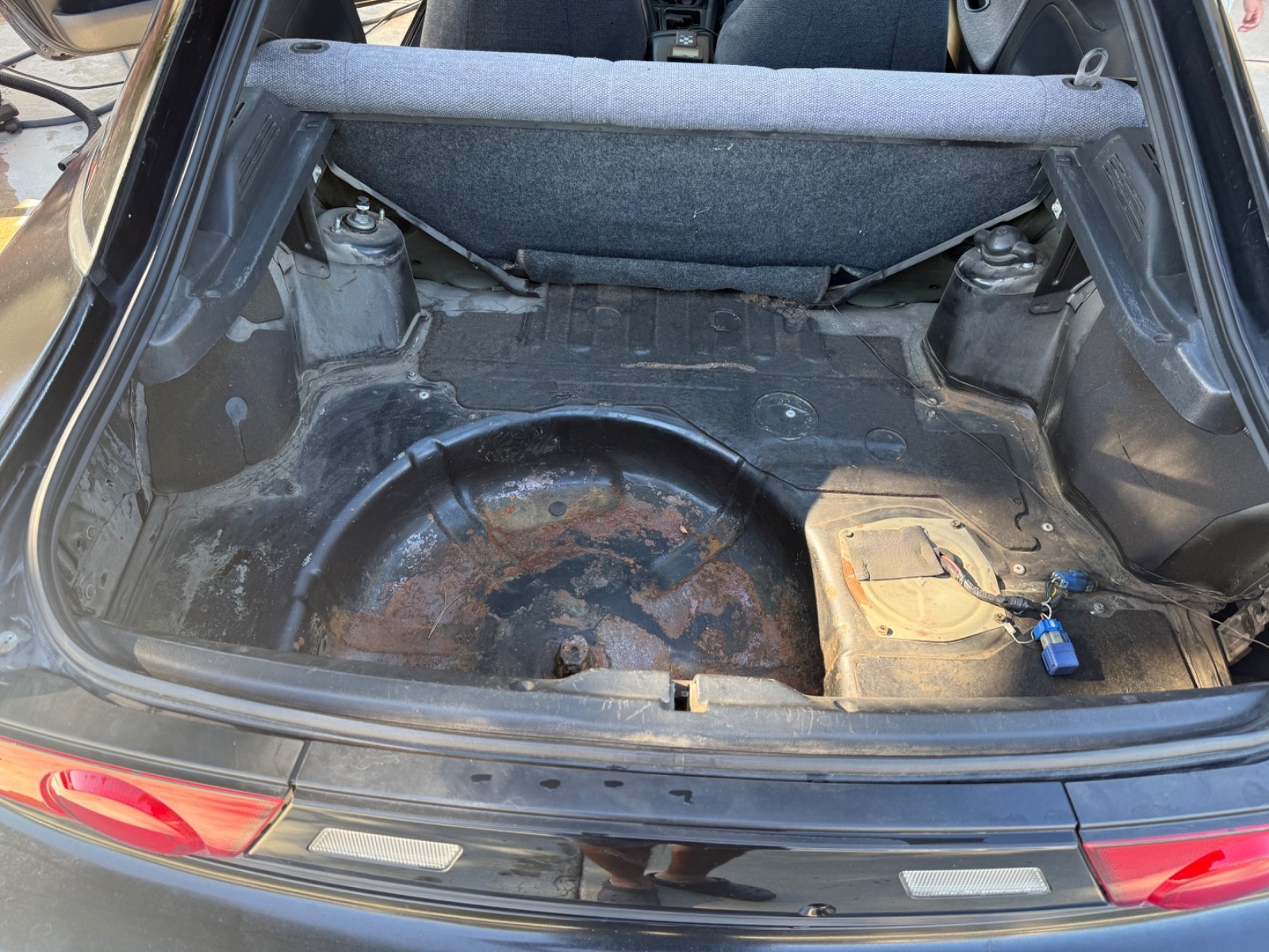Nissan-240SX-1990-Hatchback-20