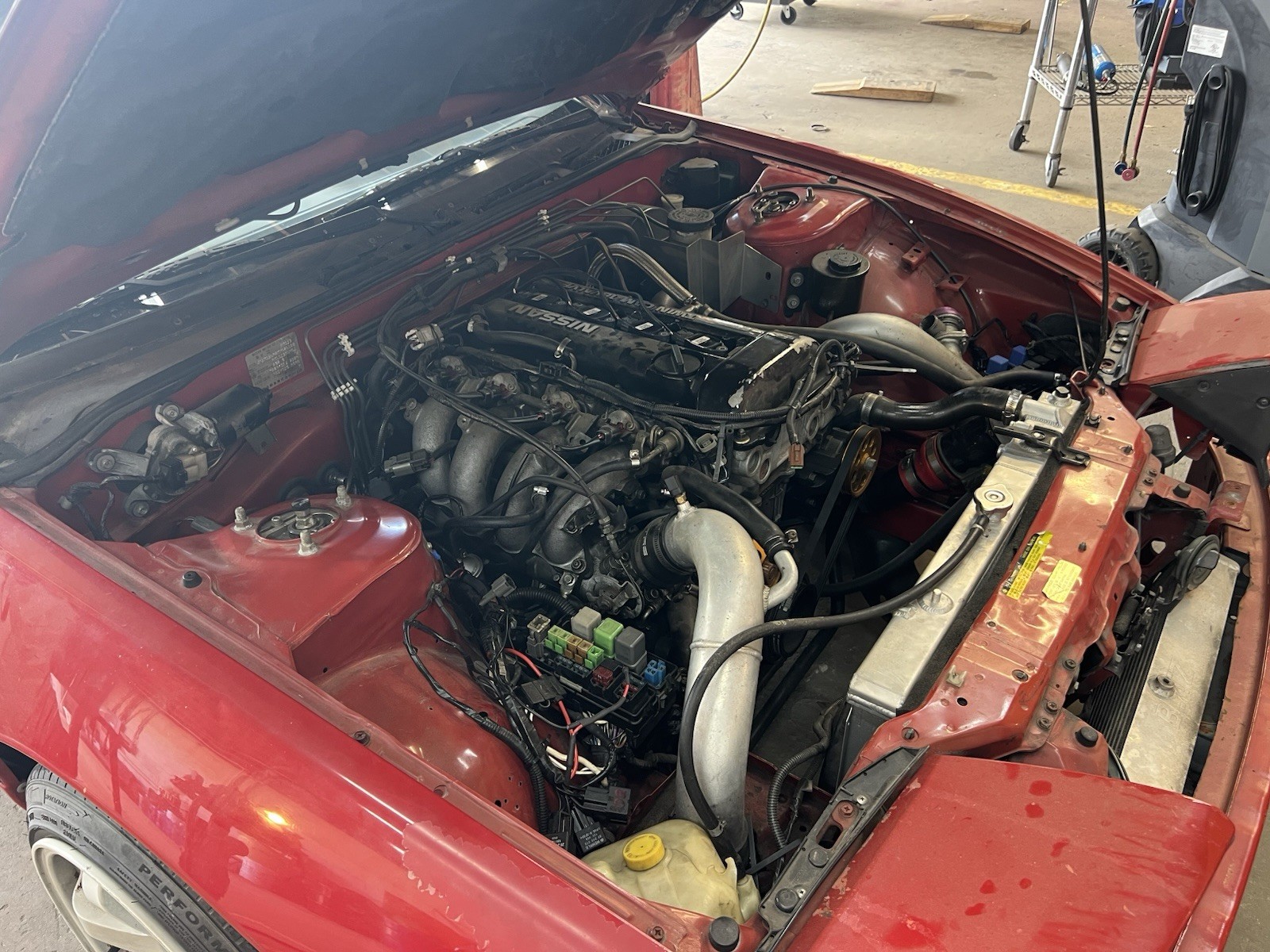 Nissan-240SX-1991-Hatchback-13