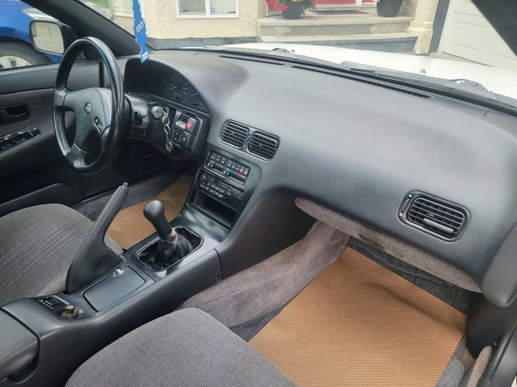 Nissan-240SX-1991-Hatchback-8