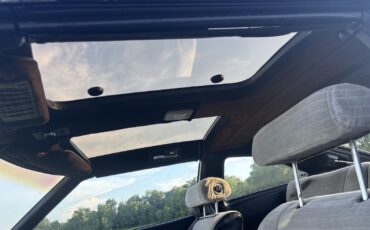 Nissan-280ZX-1983-Hatchback-15