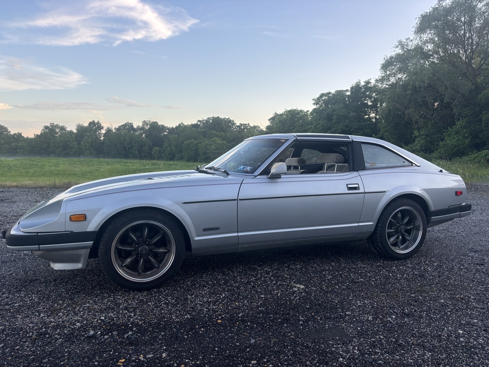 Nissan-280ZX-1983-Hatchback