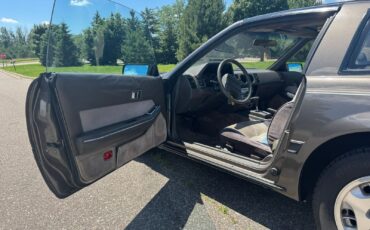 Nissan-300ZX-1985-Hatchback-9