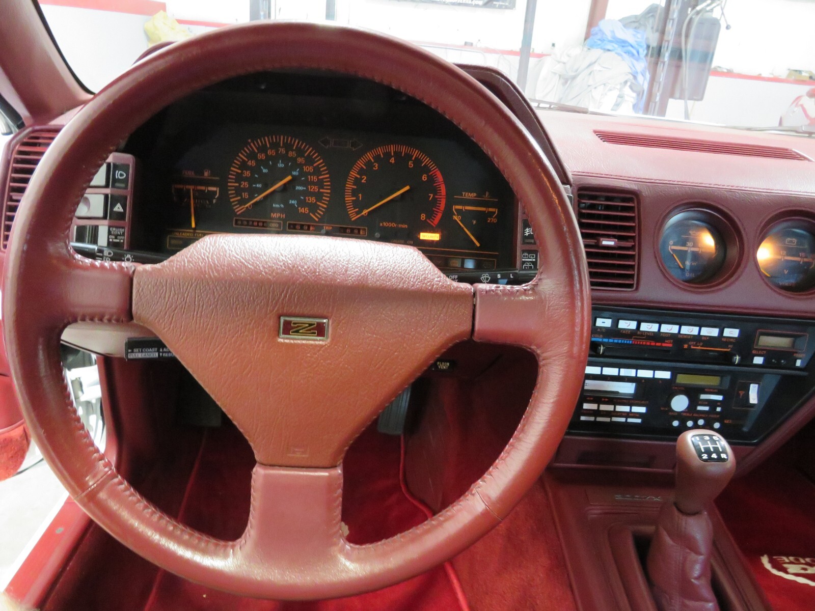 Nissan-300ZX-1986-Coupe-18