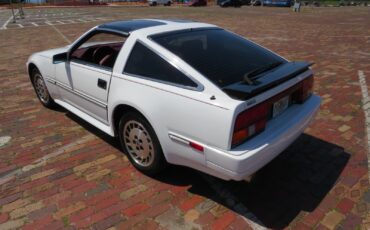 Nissan-300ZX-1986-Coupe-2