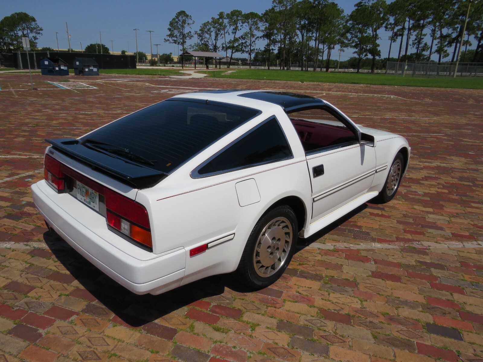 Nissan-300ZX-1986-Coupe-3