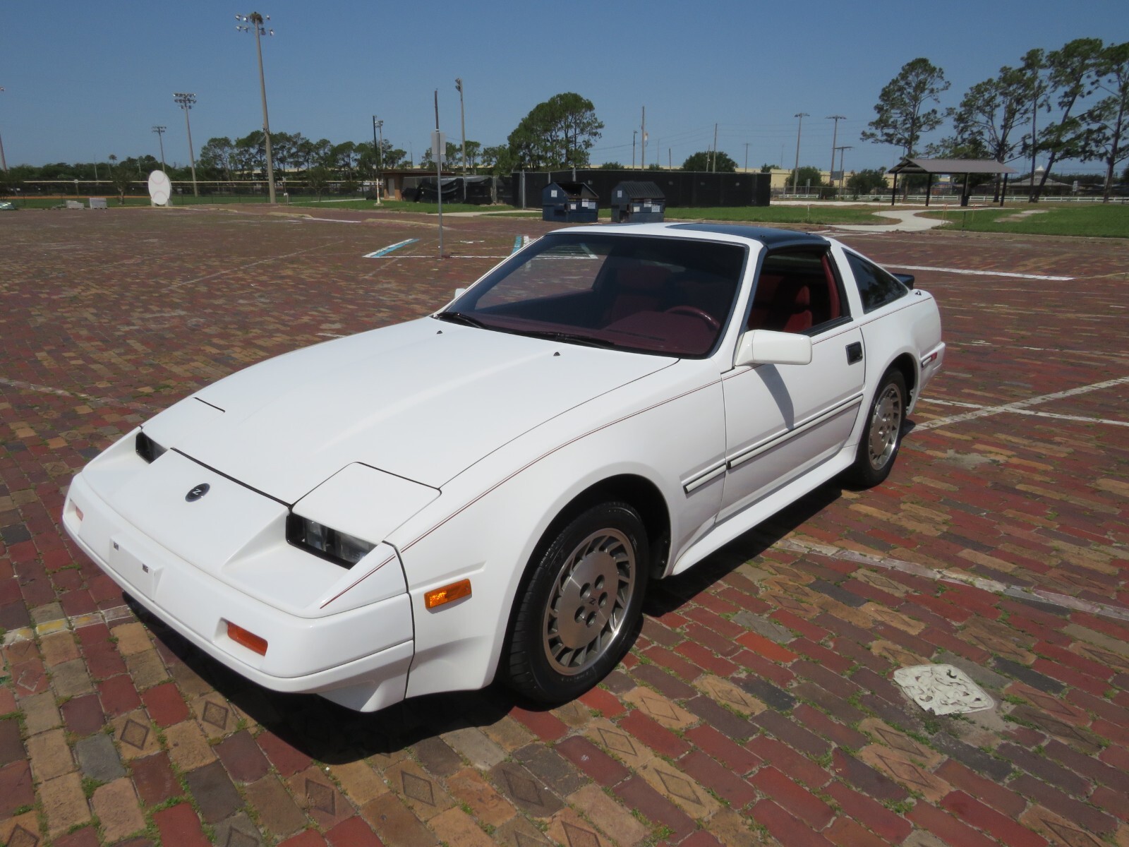 Nissan-300ZX-1986-Coupe