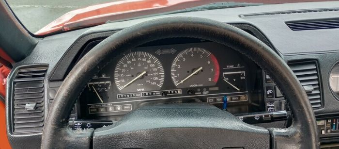 Nissan-300z-1987-Red-Gray-12