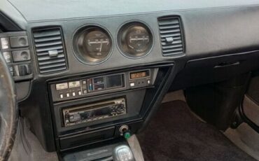 Nissan-300z-1987-Red-Gray-14
