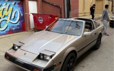 Nissan-300zx-1984-Gold-Brown-8