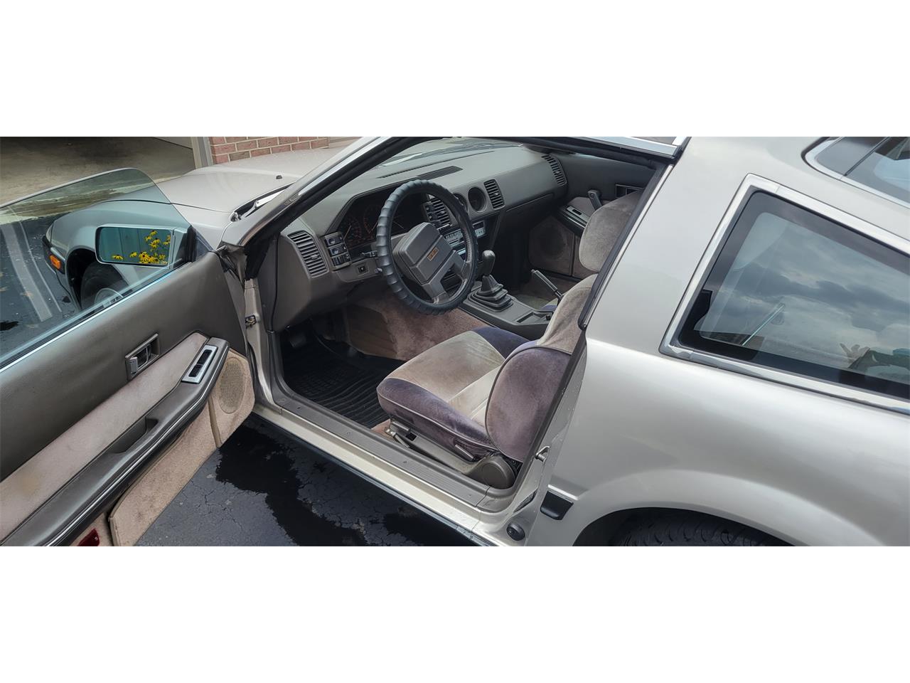 Nissan-300zx-1985-Silver-Gray-2