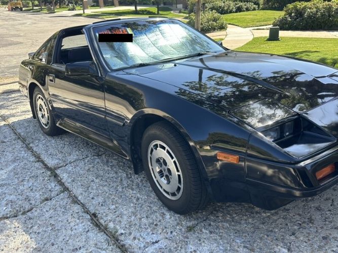 Nissan-300zx-1986-Black-Gray-4