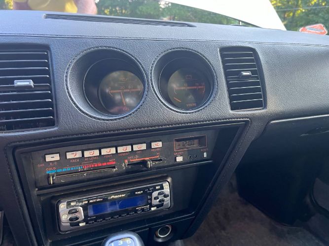 Nissan-300zx-1986-Silver-7