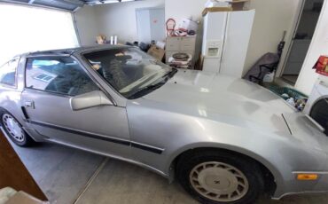 Nissan-300zx-1987-Silver-black