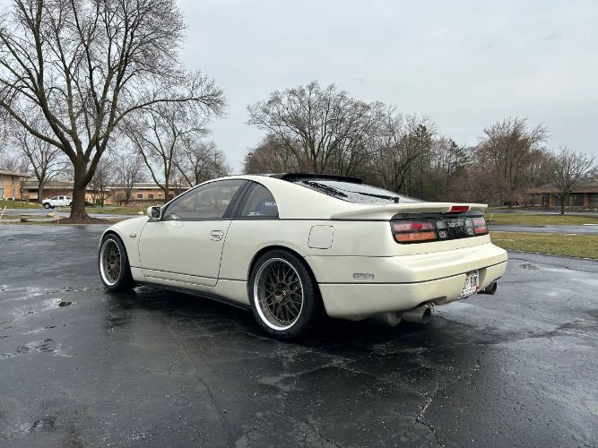 Nissan-300zx-1989-White-4