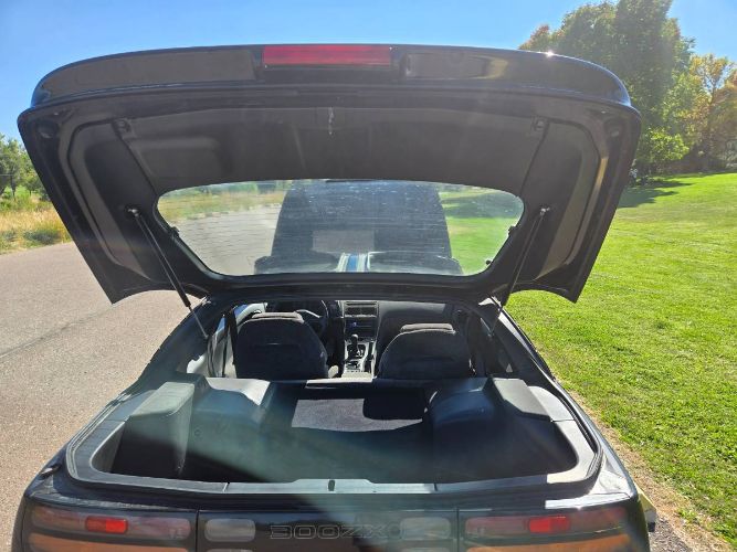 Nissan-300zx-1990-Black-8