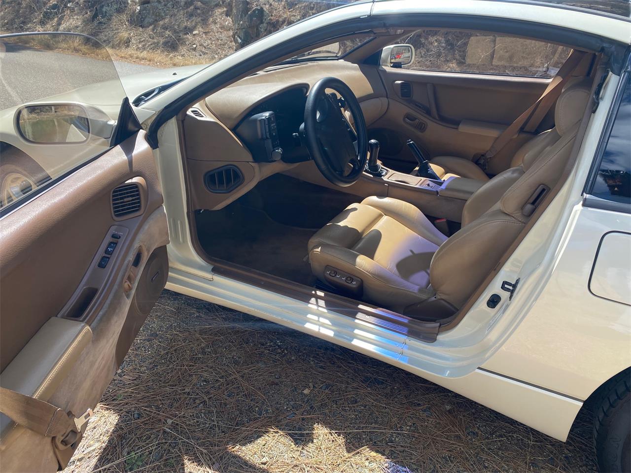 Nissan-300zx-1993-Pearl-White-Tan-Leather-9