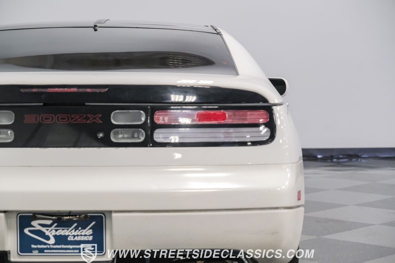 Nissan-300zx-1993-Super-White-Tan-2