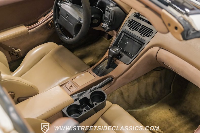 Nissan-300zx-1993-Super-White-Tan-40