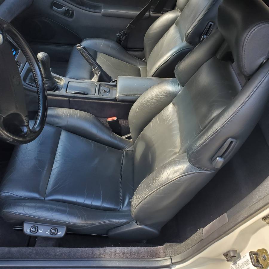 Nissan-300zx-1993-white-4