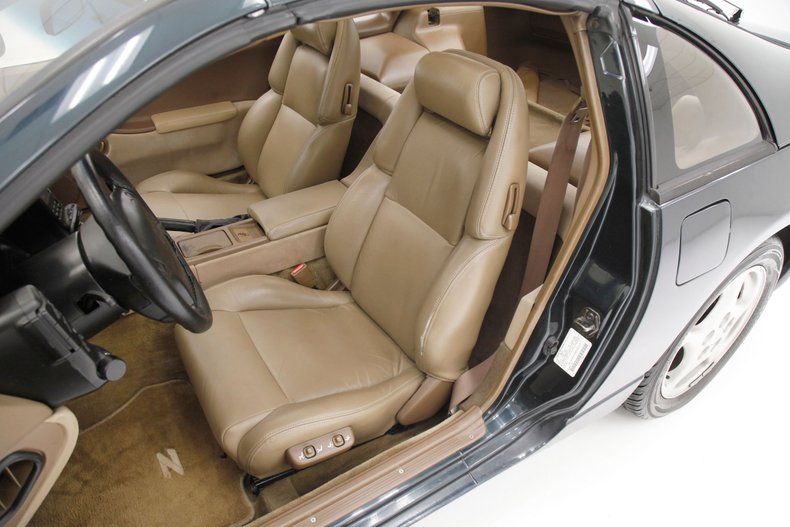 Nissan-300zx-1994-Black-Emerald-Pearl-Camel-21