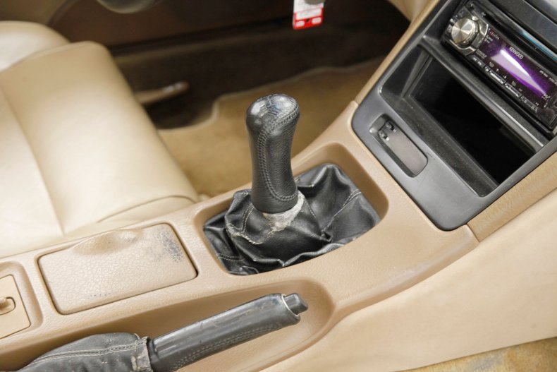 Nissan-300zx-1994-Black-Emerald-Pearl-Camel-30