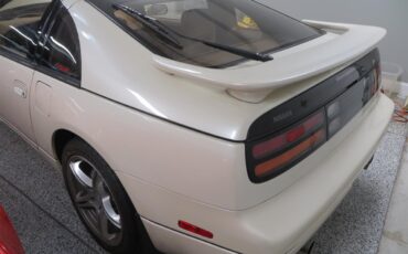 Nissan-300zx-1994-Pearl-White-Metallic-Beige-1