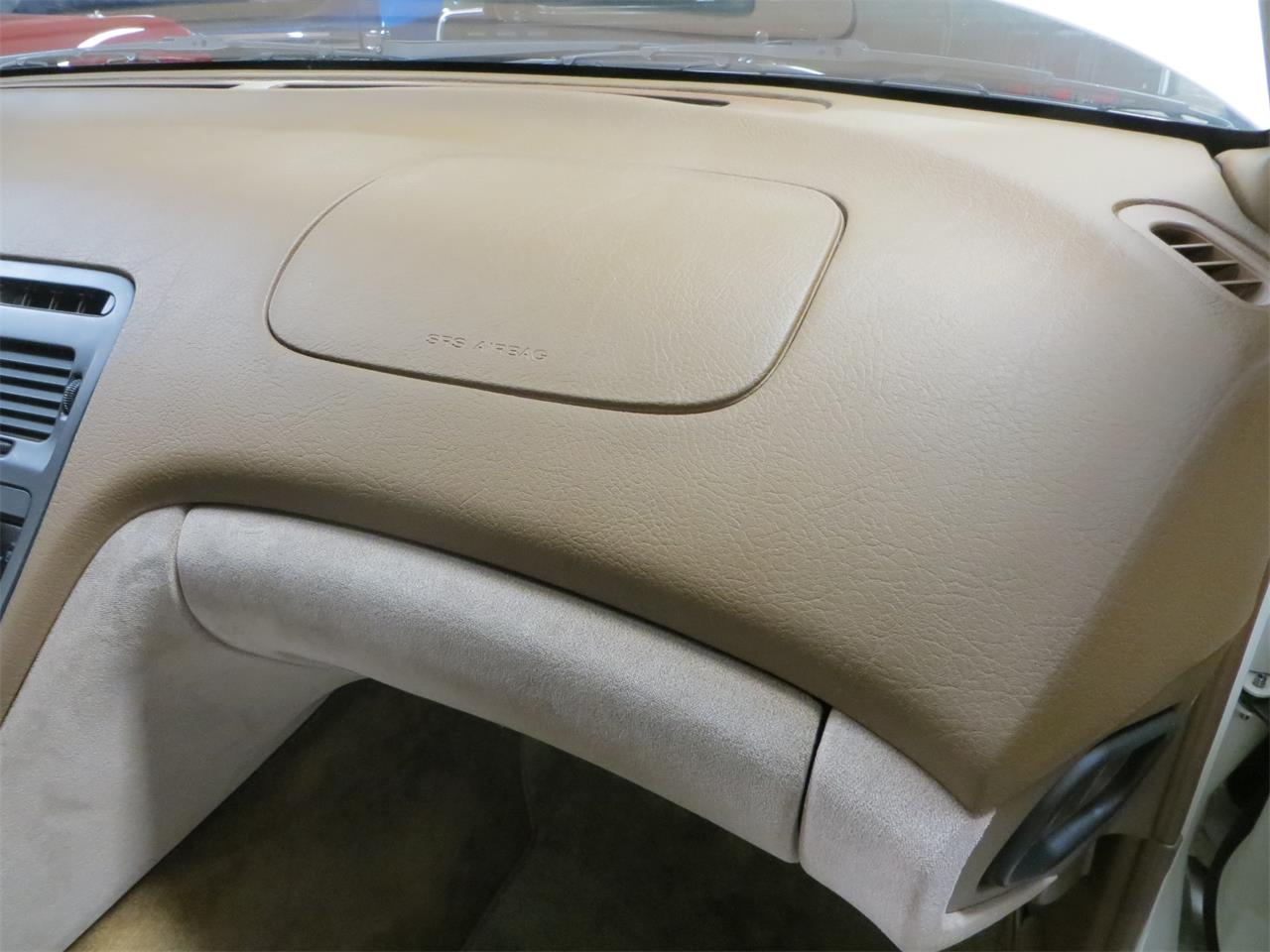 Nissan-300zx-1994-Pearl-White-Metallic-Beige-16