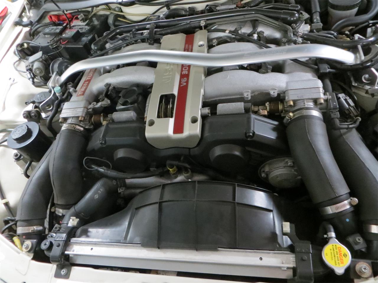Nissan-300zx-1994-Pearl-White-Metallic-Beige-17
