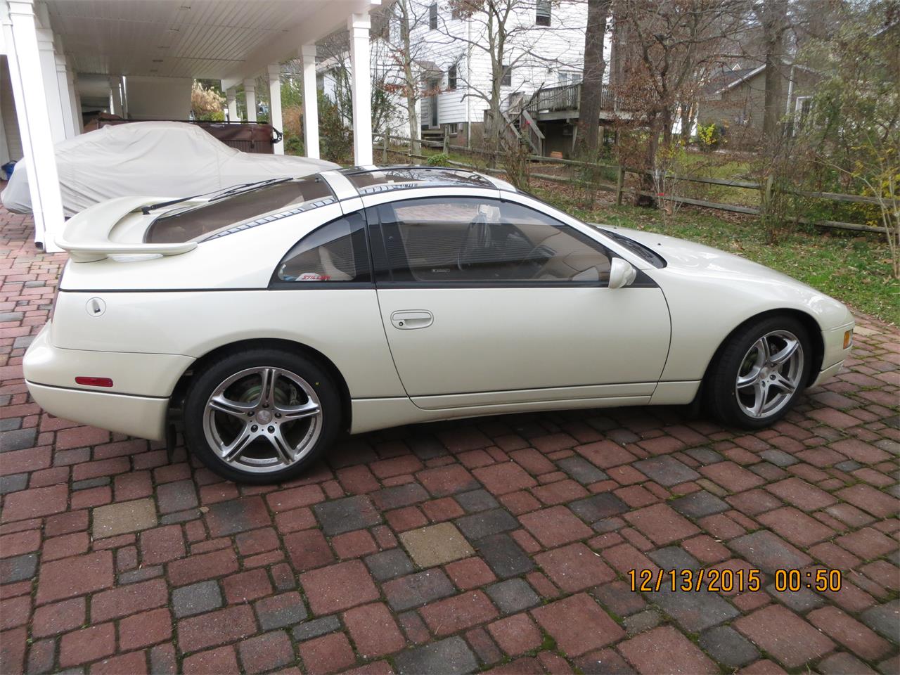 Nissan-300zx-1994-Pearl-White-Metallic-Beige-2
