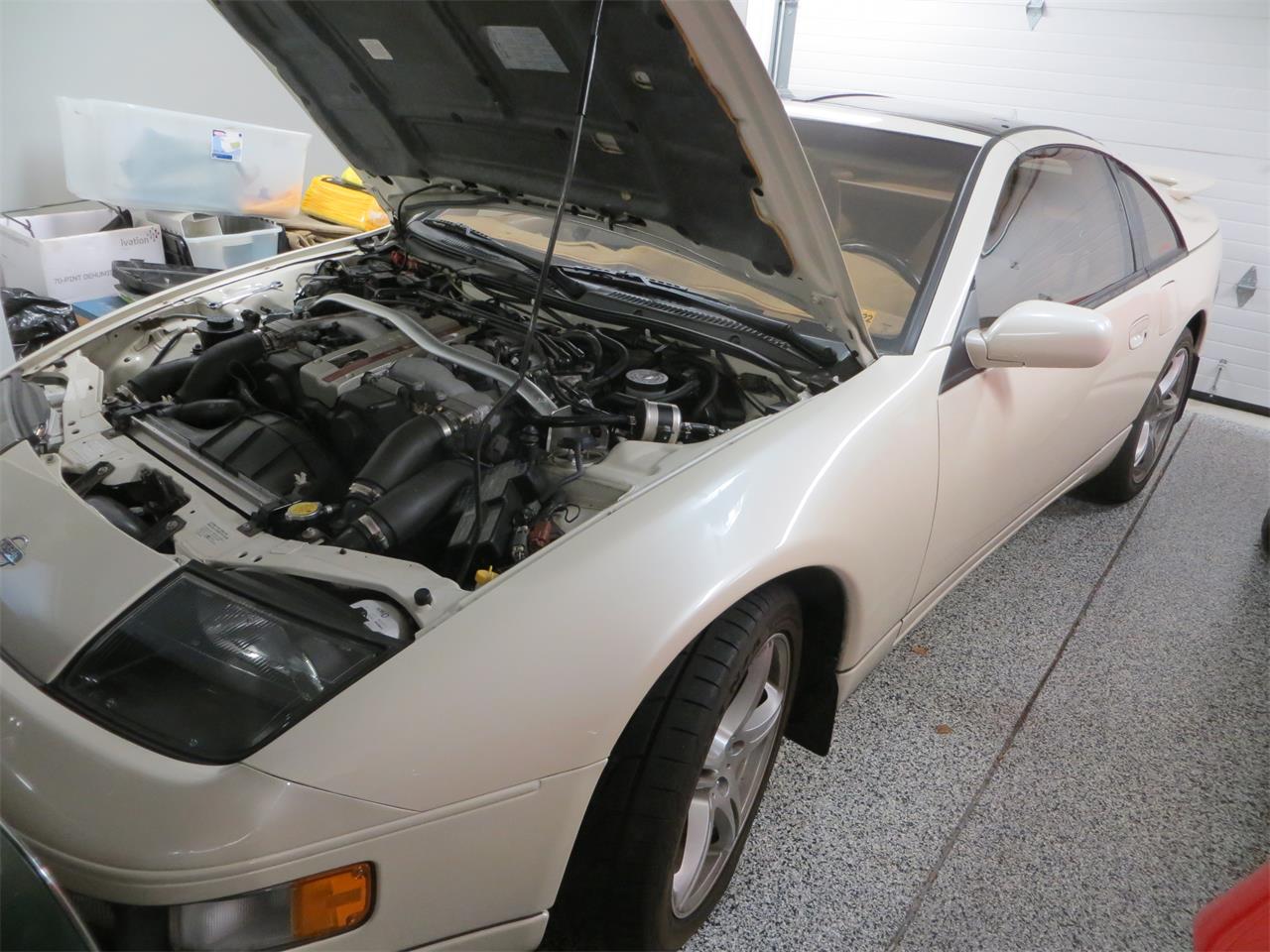 Nissan-300zx-1994-Pearl-White-Metallic-Beige-4