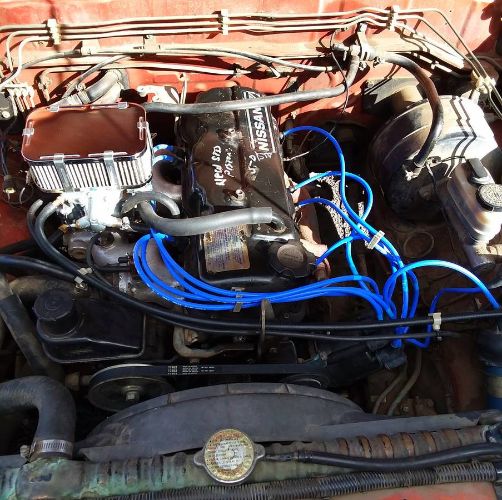 Nissan-720-1984-Orange-12