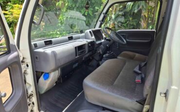 Nissan-Atlas-100-diesel-1992-4