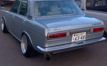 Nissan-Bluebird-1972-1