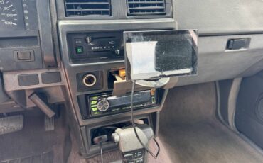 Nissan-D21-hardbody-1993-black-6