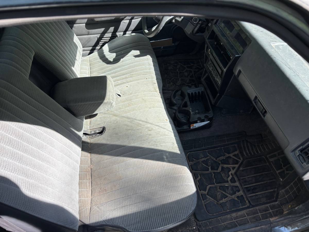 Nissan-D21-pickup-1993-3