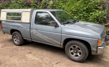 Nissan-D21-pickup-1993