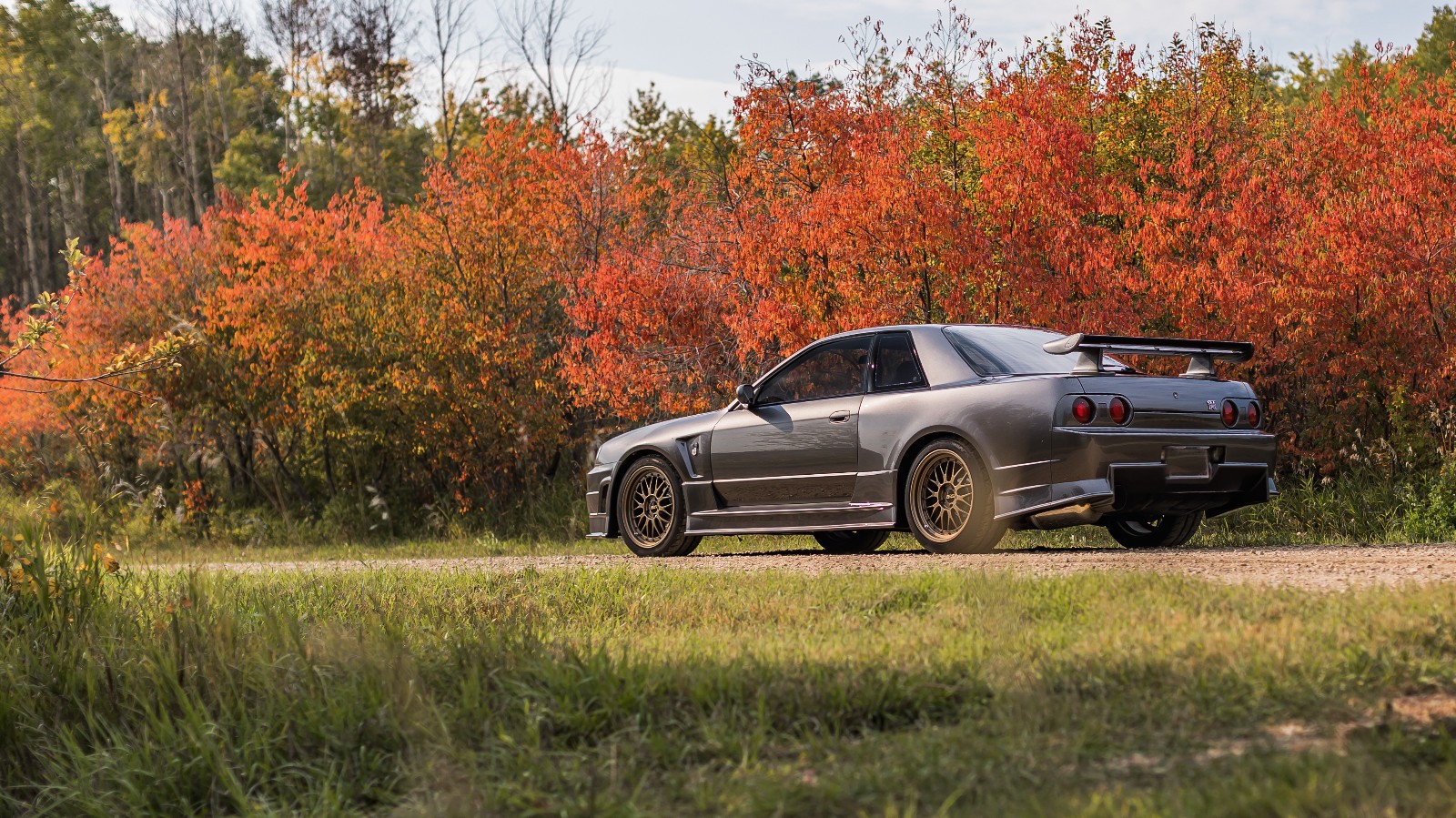 Nissan-GT-R-1991-Coupe-3