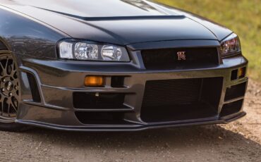 Nissan-GT-R-1991-Coupe-6