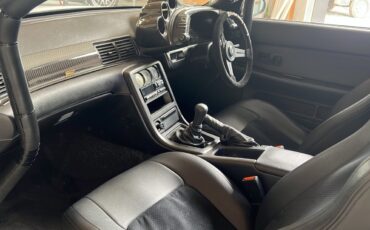 Nissan-GT-R-1992-Coupe-4
