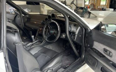 Nissan-GT-R-1992-Coupe-5