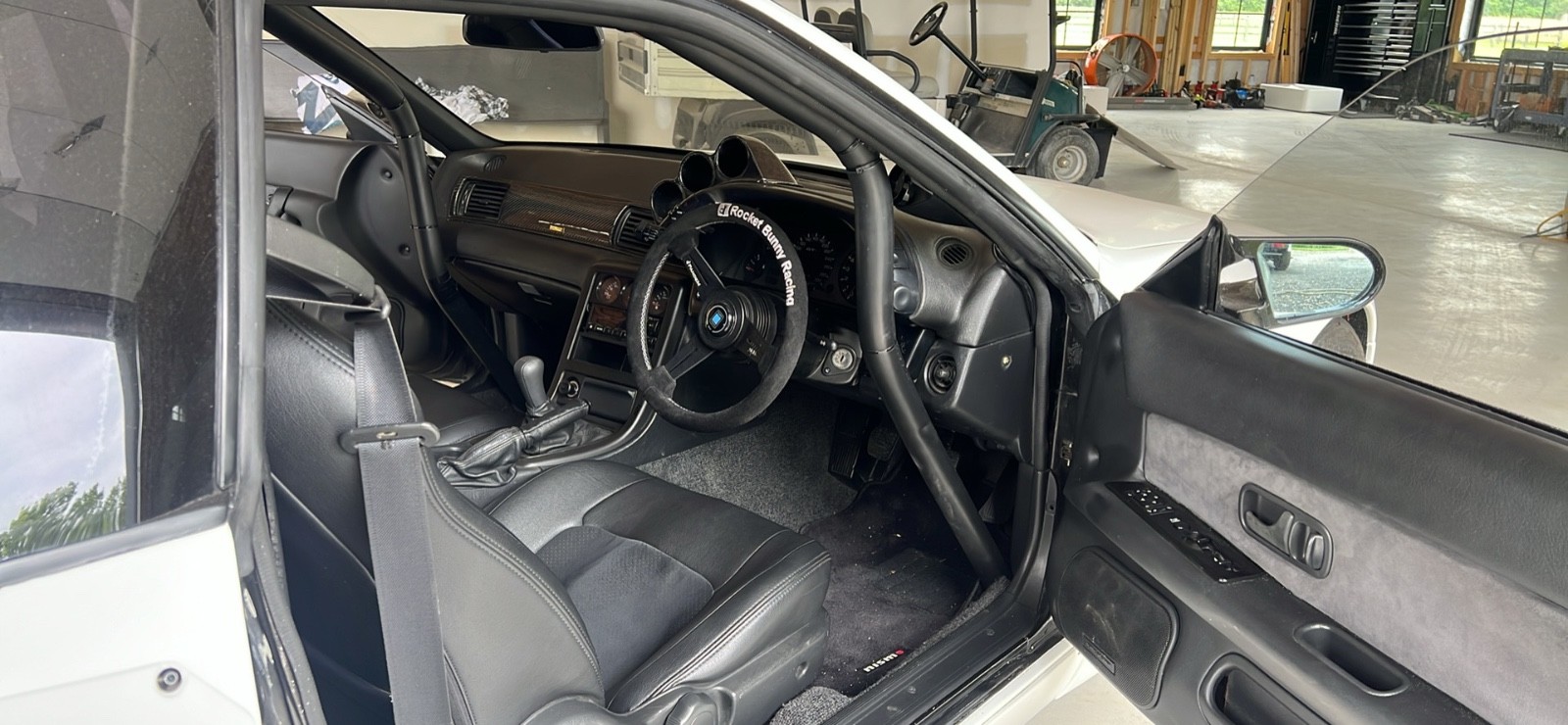 Nissan-GT-R-1992-Coupe-5