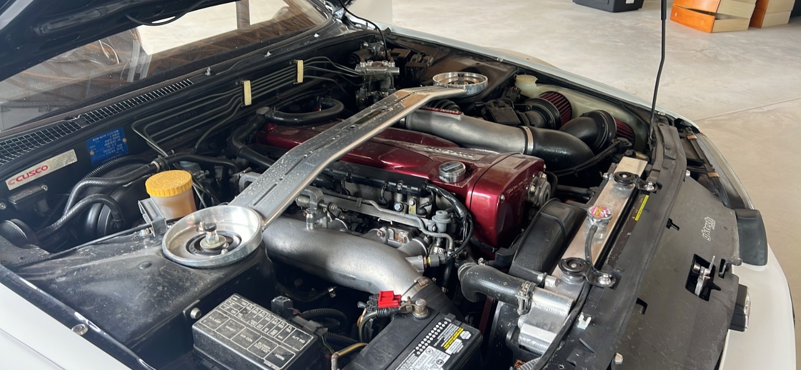 Nissan-GT-R-1992-Coupe-7